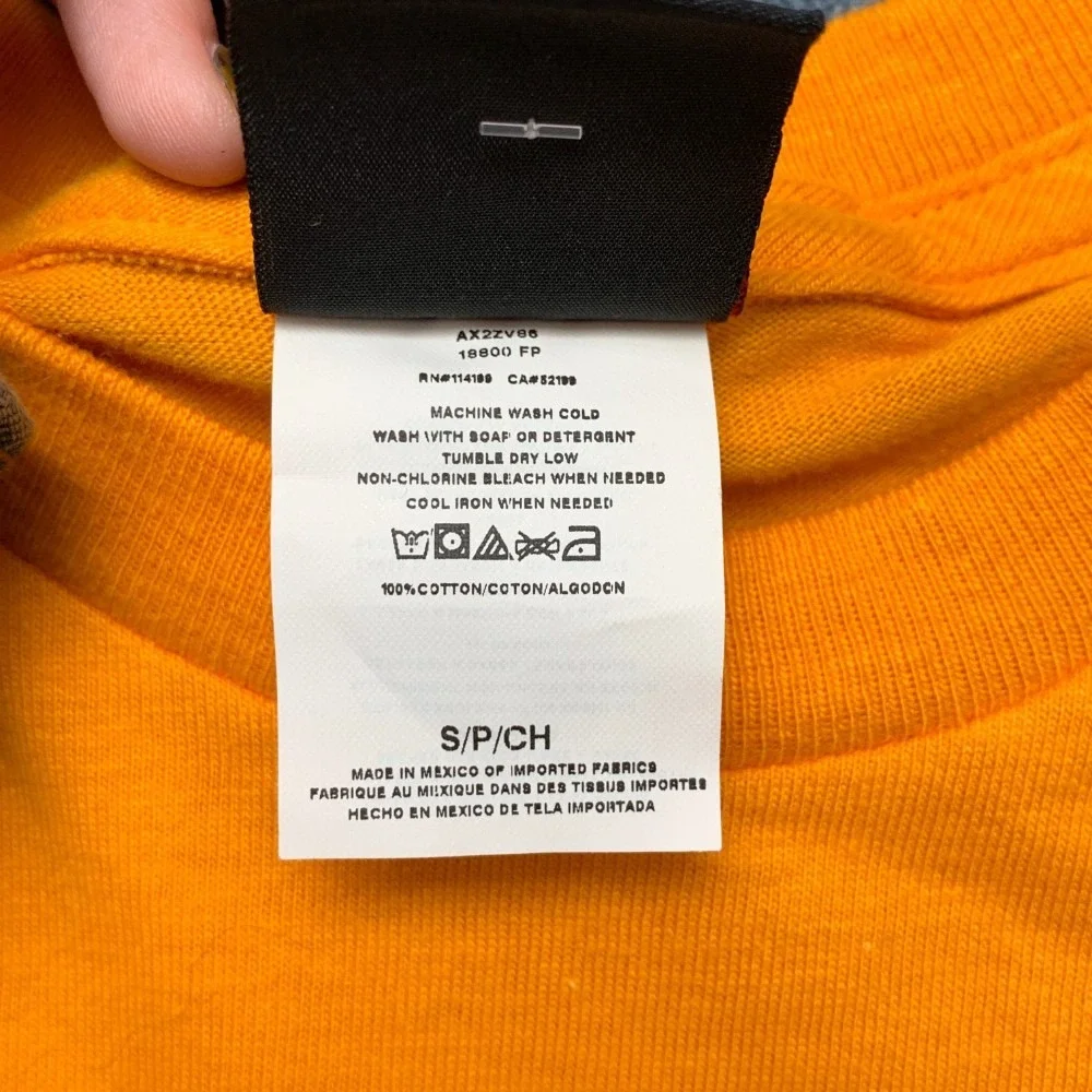 Y2K Quiksilver Snowboarding Bear T Shirt Kids Small Orange Crew Neck
